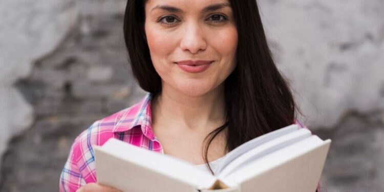 Beyond the Textbook: 8 Ways Young People Can Master Academics with Purpose